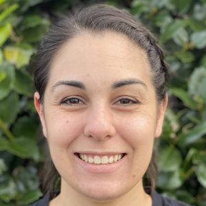 Joice – Dental Assistant Joice - Dental Assistant